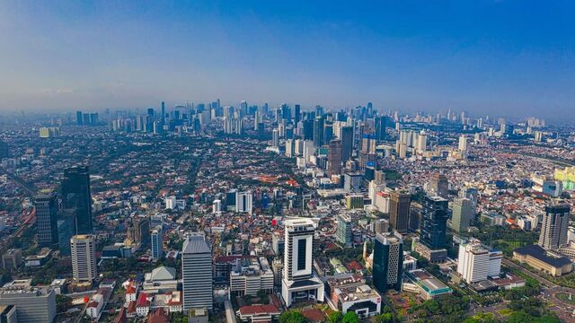 Climate change resilience in the built environment: Principles for adapting to a changing climate